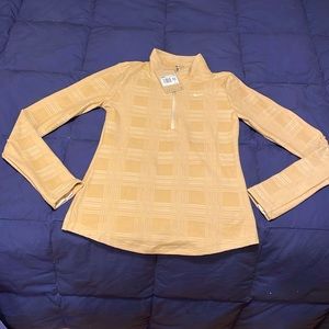 NWT Women’s Nike Pro Quarter Zip
